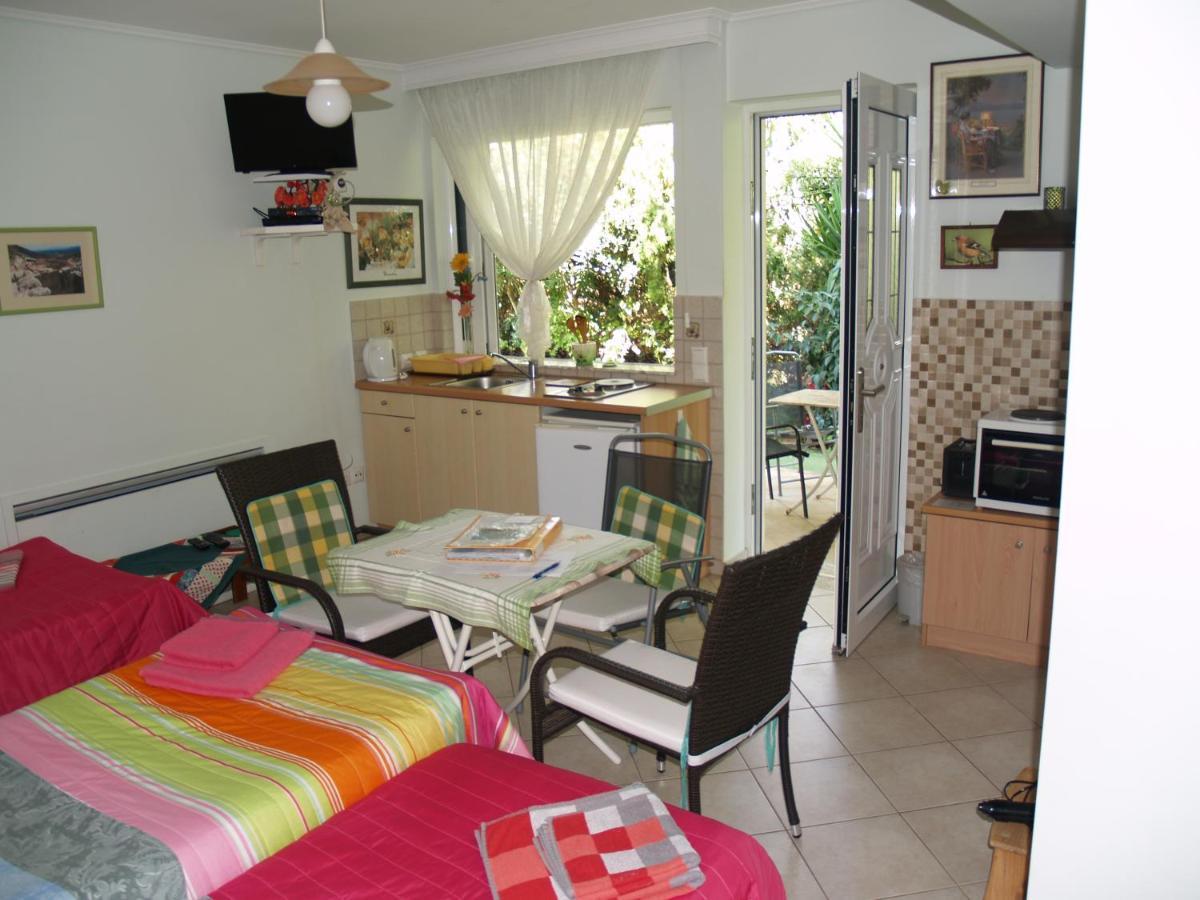 Villa Verde Apart-Hotel Неа-Макри Экстерьер фото
