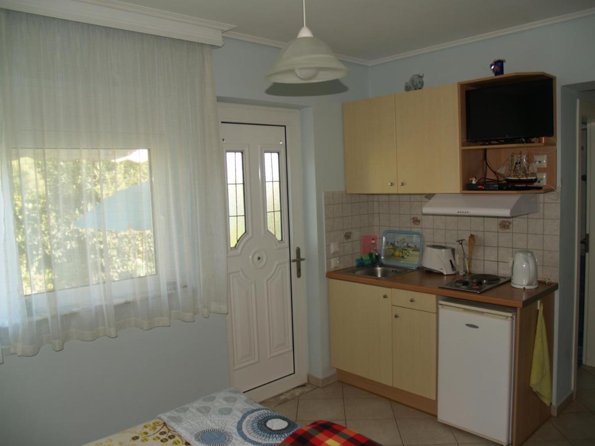 Villa Verde Apart-Hotel Неа-Макри Экстерьер фото